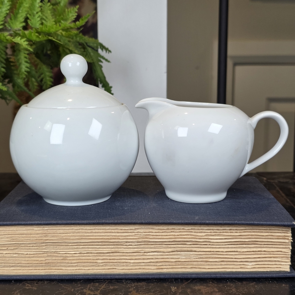 White Porcelain Creamer & Covered Sugar Set | Minimalist Durable Hotelware